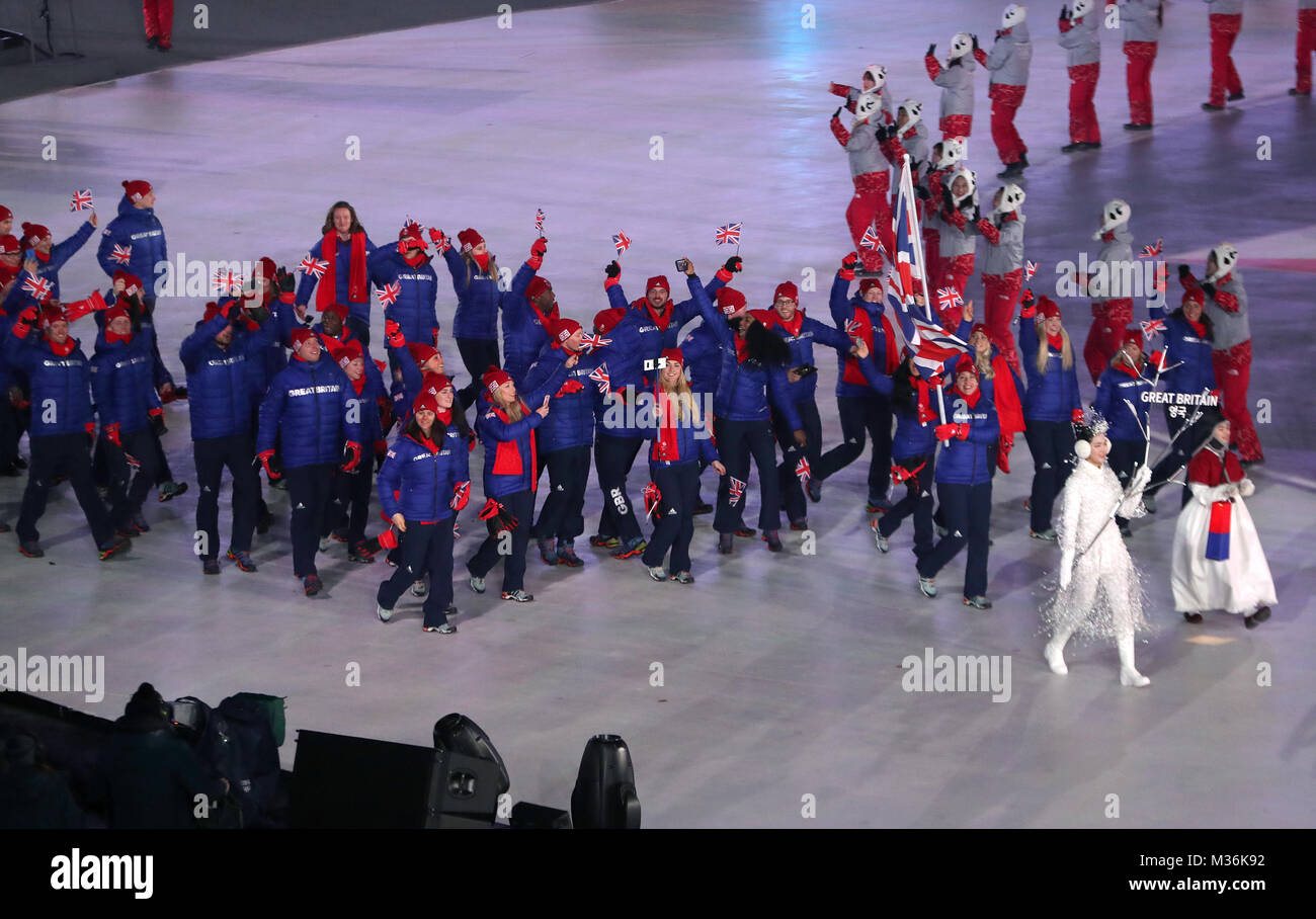 Großbritannien die Athleten während der Eröffnungsfeier der Olympischen Spiele 2018 PyeongChang am Olympiastadion PyeongChang in Südkorea. Stockfoto