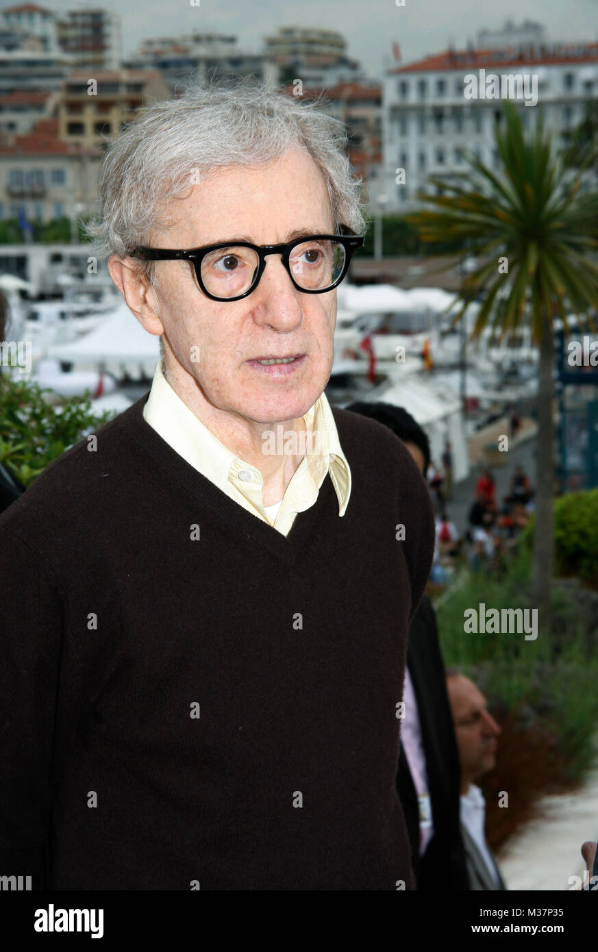 Woody Allen die Teilnahme an der VICKY CHRISTINE BARCELONA Drücken Sie Conf. in Cannes Cannes Frankreich. Mai 17, 2008 Credit: Walter McBride/MediaPunch Stockfoto