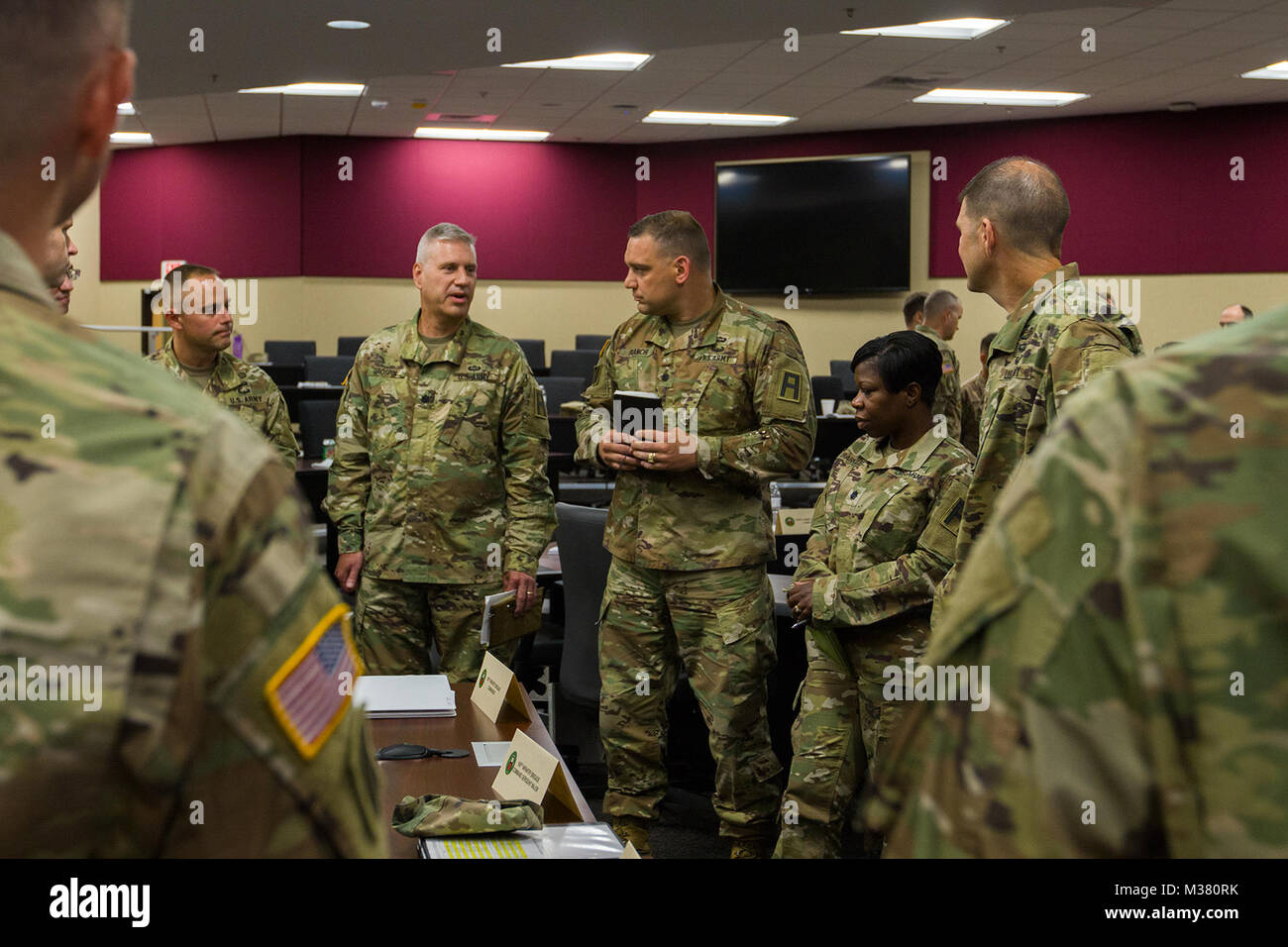 170824-Z-TU 749-1034 durch die erste Armee Division Ost Stockfoto