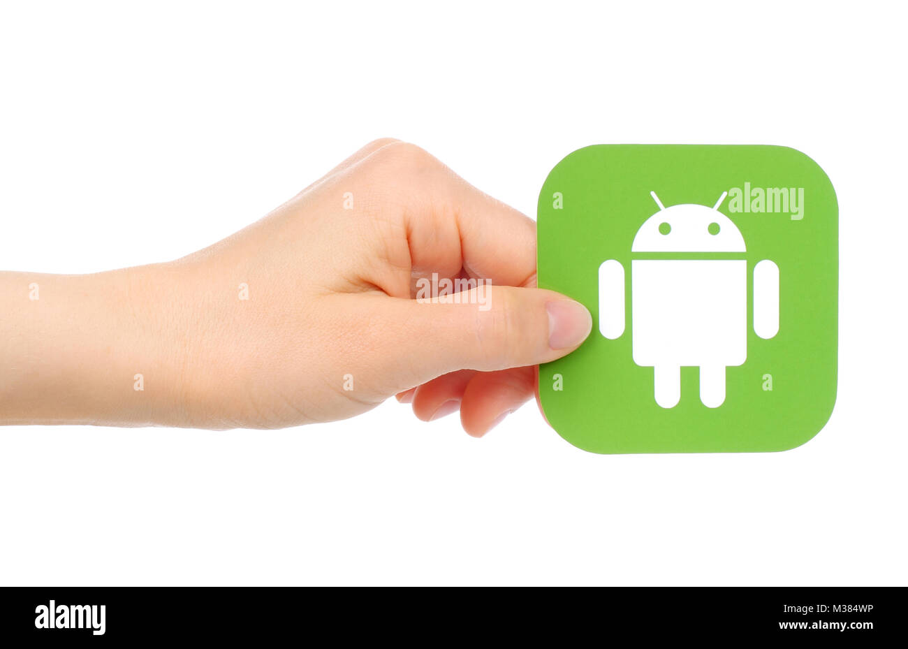 Kiew, Ukraine - 18. Mai 2016: Hand hält Google Android Symbol auf Papier gedruckt. Android ist ein mobiles Betriebssystem von Google entwickelt Stockfoto