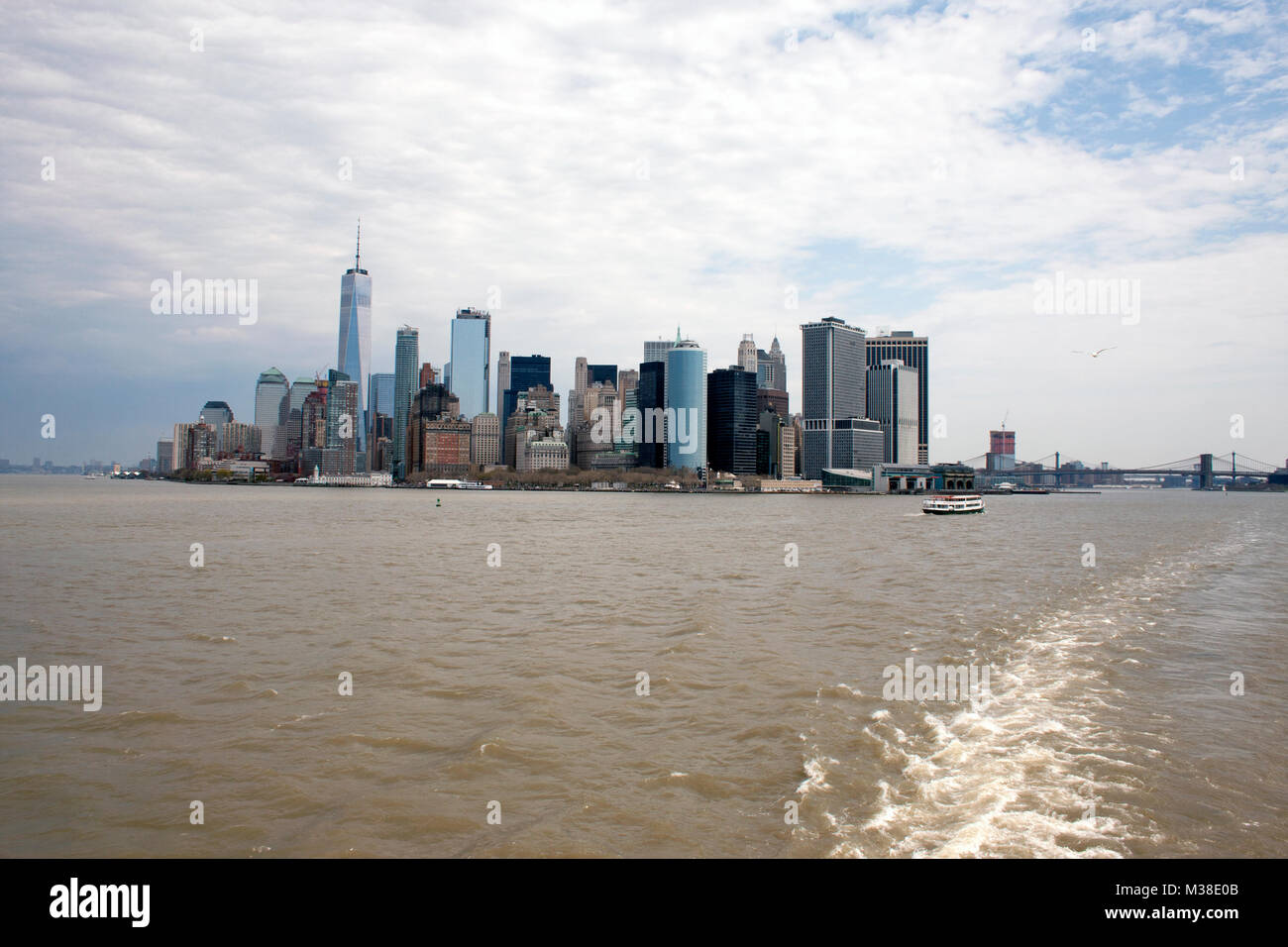 Manhattan, gesehen von der Staten Island Fähre Stockfoto
