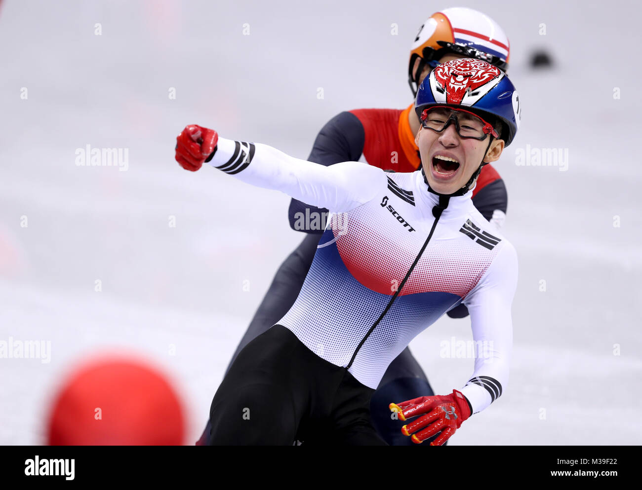 Republik Korea Hyojun Lim gewinnt die Goldmedaille bei den Herren 1500 m Kurze Titel Final A während der Olympischen Winterspiele 2018 PyeongChang in Südkorea. Stockfoto