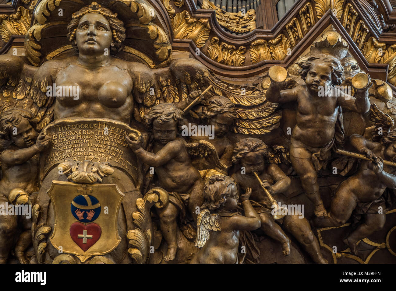 ZWOLLE, Niederlande - 15. JUNI 2016: Der Schnitger-orgel in der Grote von Sint-Michaelskerk ist eine der größten Orgeln in den Niederlanden. Stockfoto