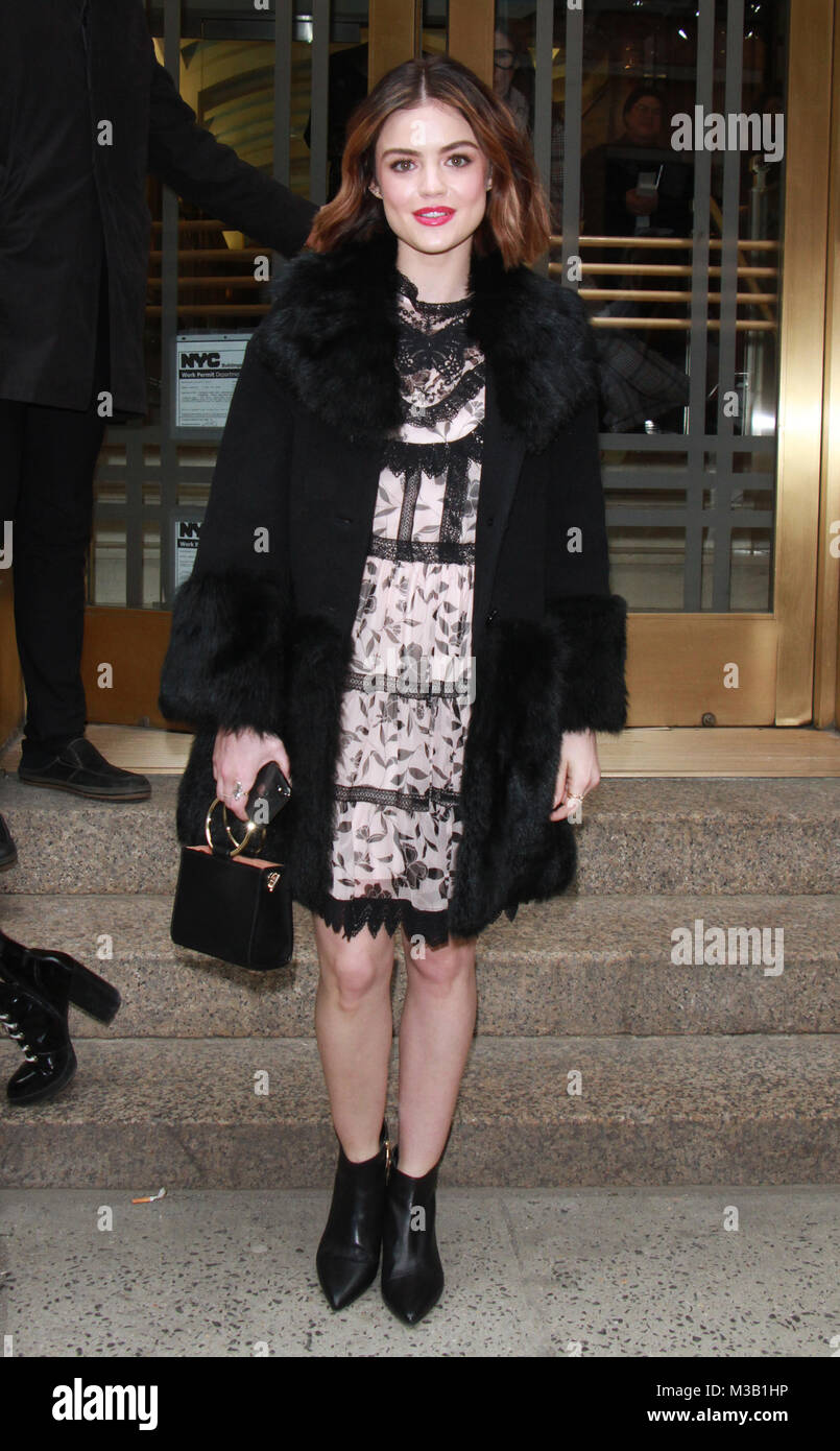 New York, NY, USA. 9 Feb, 2018. Lucy Hale an Kate Spade - Präsentation - Februar 2018 - New York Fashion Week: Die Shows am Masonic Hall New YorkCity am 09 Februar, 2018. Credit: Rw/Medien Punch/Alamy leben Nachrichten Stockfoto