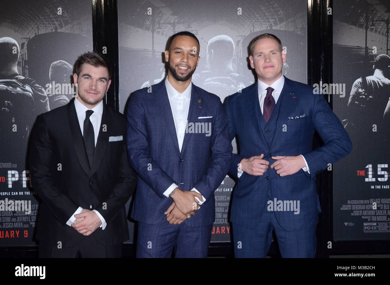 Los Angeles, CA, USA. 5. Februar, 2018. Alec Skarlatos, Anthony Sadler, Spencer Stein bei der Ankunft für die 15:17 BIS PARIS Premiere, Steven J. Ross (SJR) Theater bei Warner Bros., Los Angeles, CA Februar 5, 2018. Credit: Priscilla Grant/Everett Collection/Alamy leben Nachrichten Stockfoto