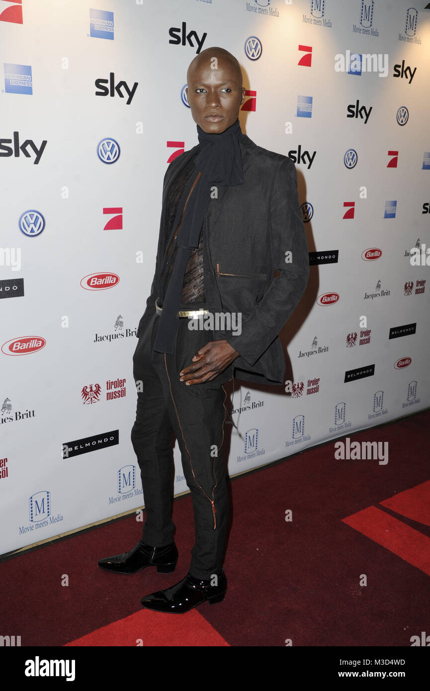 Papis Loveday Stockfotos Und Bilder Kaufen Alamy