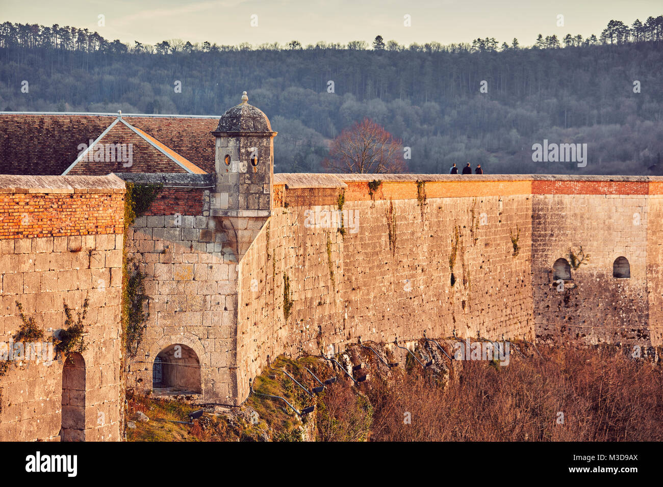 Wehrgang der Zitadelle von Besançon, eine Festung aus dem 17. Jahrhundert, die von Vauban für Louis XIV. UNESCO-Weltkulturerbe. Besançon. Doubs. Bourgo Stockfoto