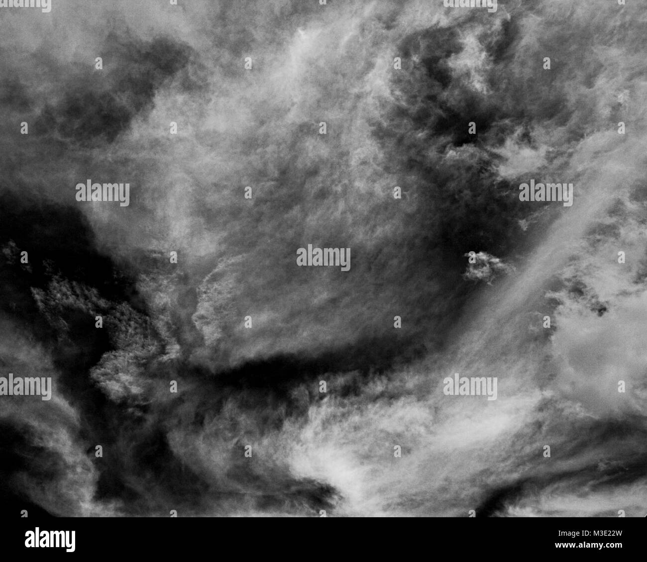Dramatische cloud Muster in Schwarz und Weiß Stockfoto