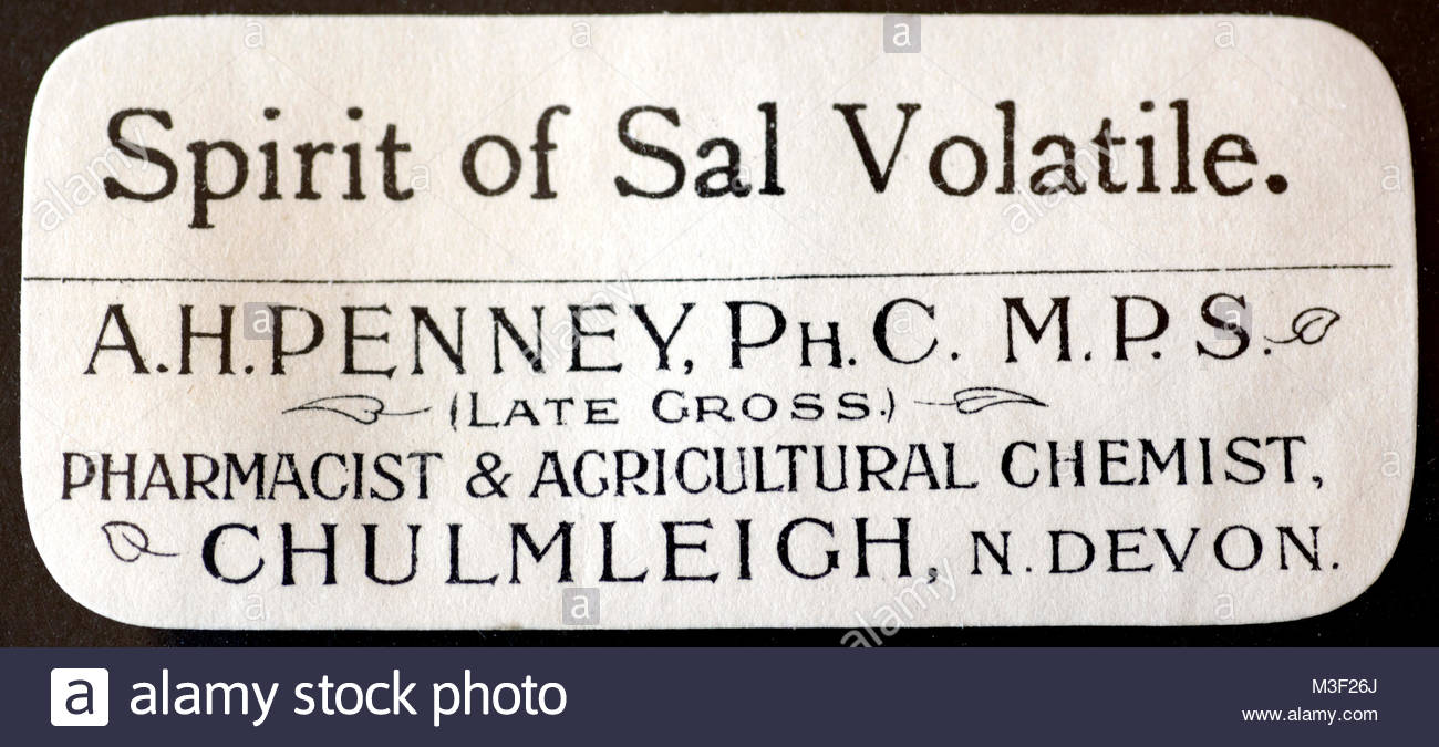 Vintage Chemiker Etiketten für Medizin Flaschen 1900s-Geist der Sal Volatile Stockfoto
