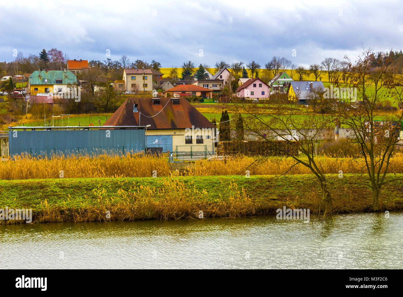 Krusovice, Cszech Republik - Januar 01, 2018: Der Eingang befindet sich in der Brauerei Krusovice Bier Stockfoto