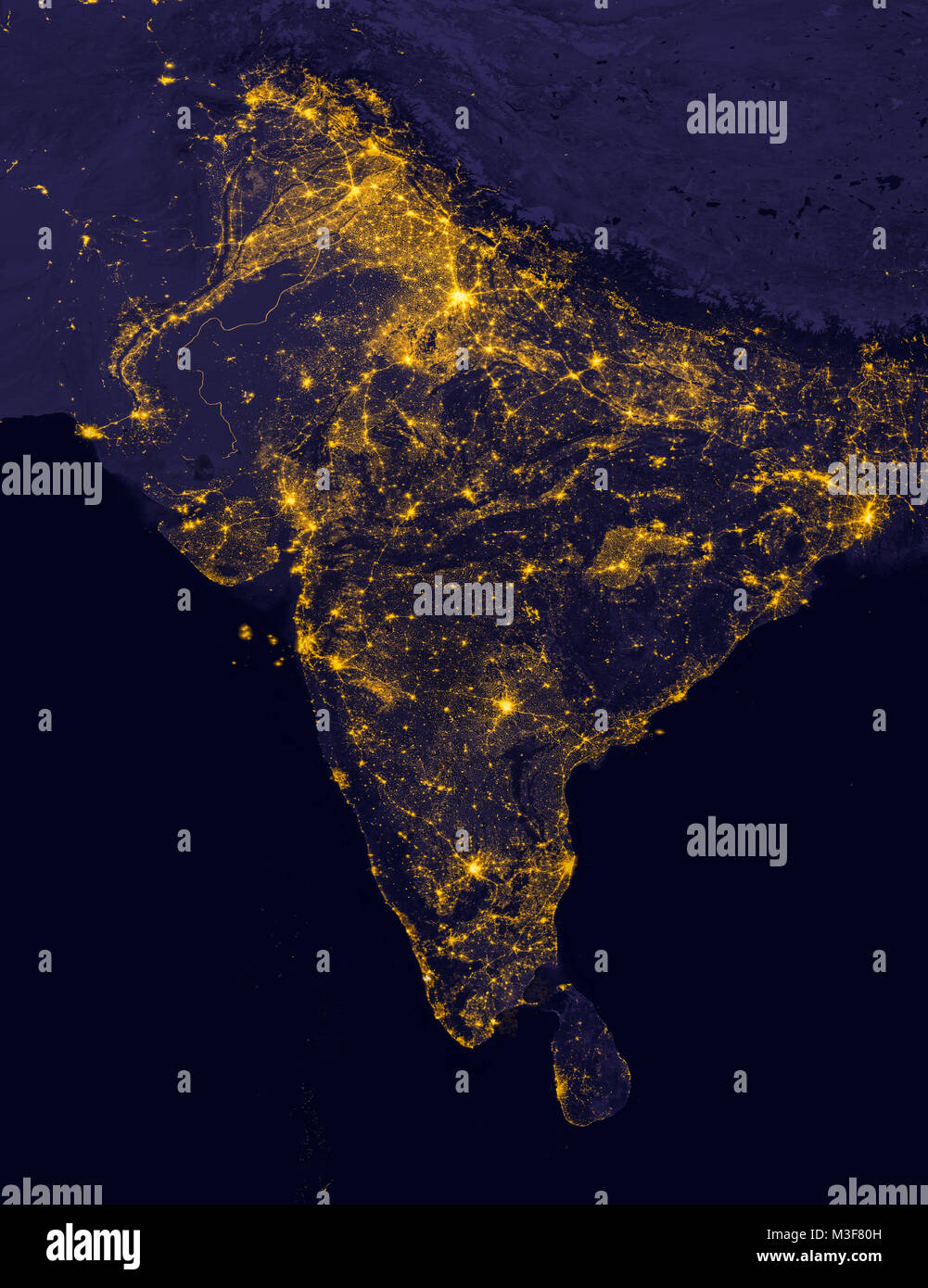 Indien leuchtet bei Nacht, weil es so aussieht, als aus dem Weltraum. Elemente dieses Bild sind von der NASA eingerichtet. Stockfoto