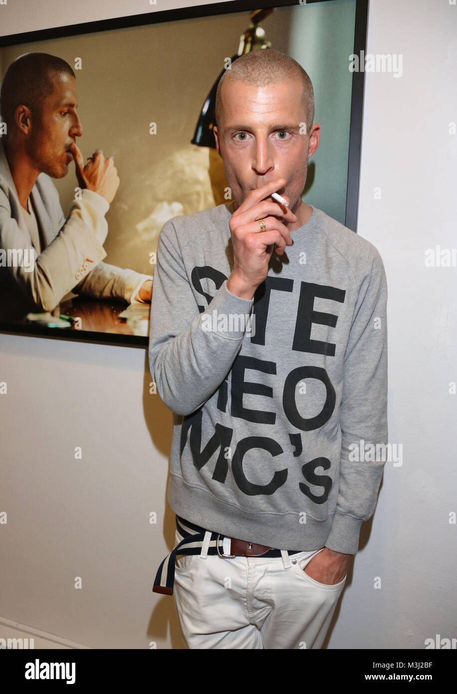 Benjamin von StuckradBarre, Ausstellungseroeffnung Gesichter und Orte von Till Broenner in der