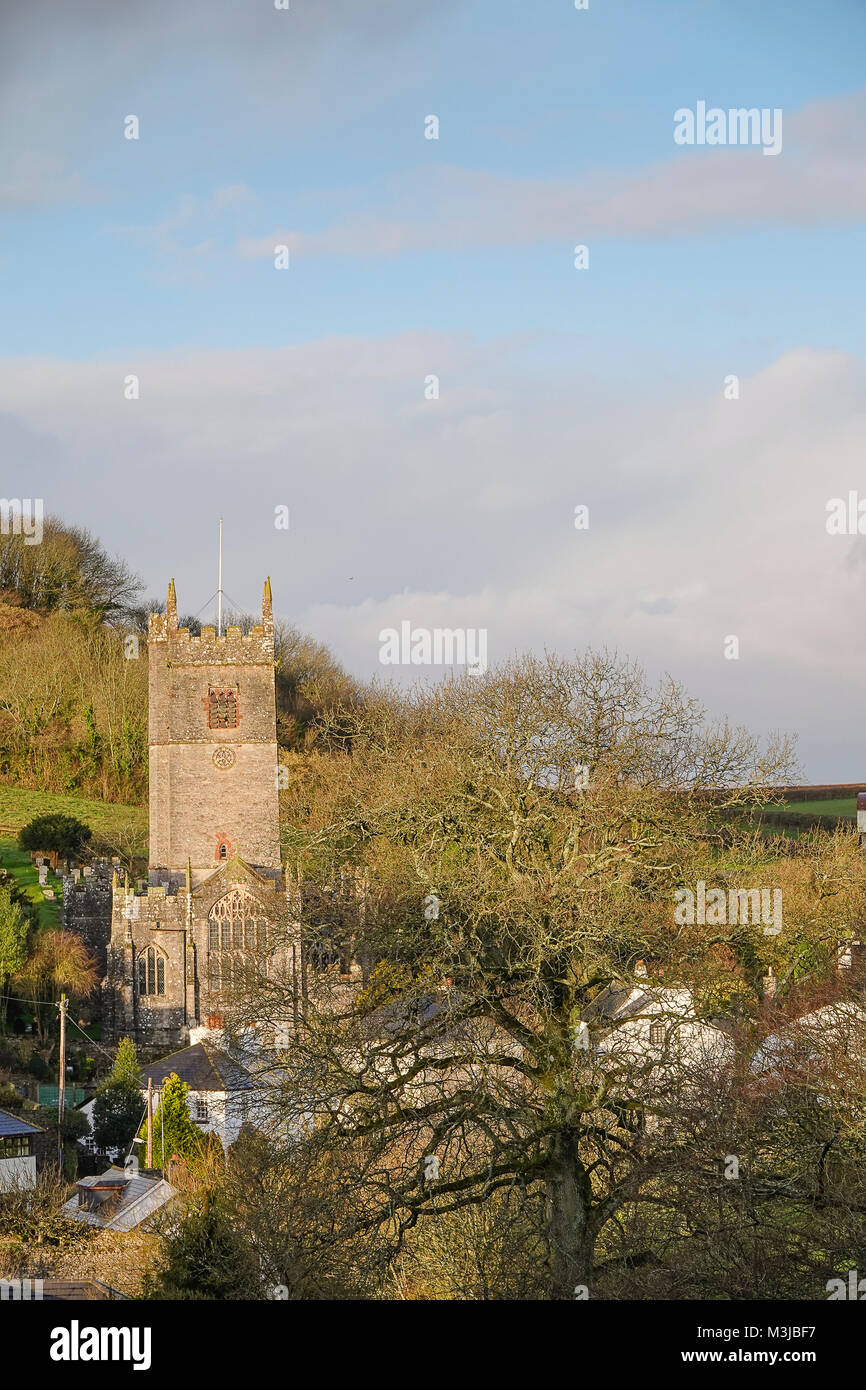 Love Lane, Marldon. 11. Februar 2018. Winterliches Wetter in South Devon heute Morgen. Sonnenaufgang über Marldon in der Nähe von Torquay in South Devon. Stockfoto