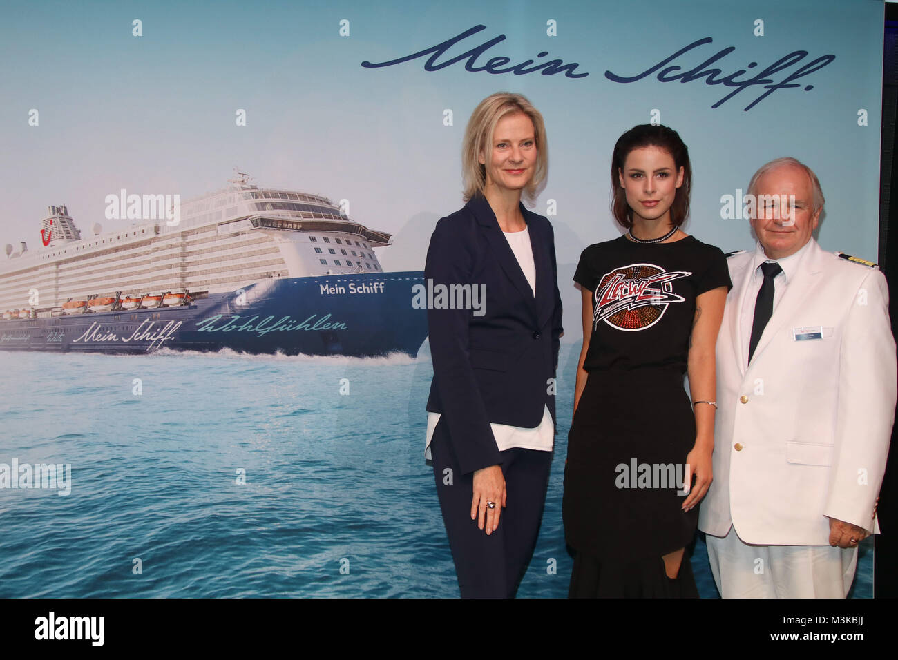 Ceo Tui Cruises Wybcke Meier Kapitaen Der Mein Schiff 5