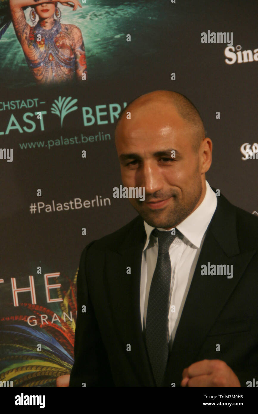Arthur abraham Fotos und Bildmaterial in hoher Auflösung Alamy
