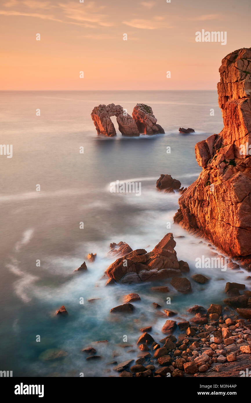 Die Gebrochene Küste. Naturpark von Liencros.Kantabrien, Spanien Stockfoto