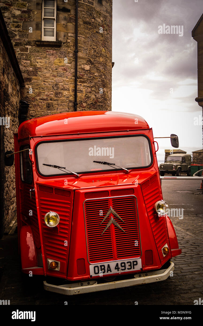 Oldtimer Citroen van beschmutzt in Edinburgh Castle Stockfoto