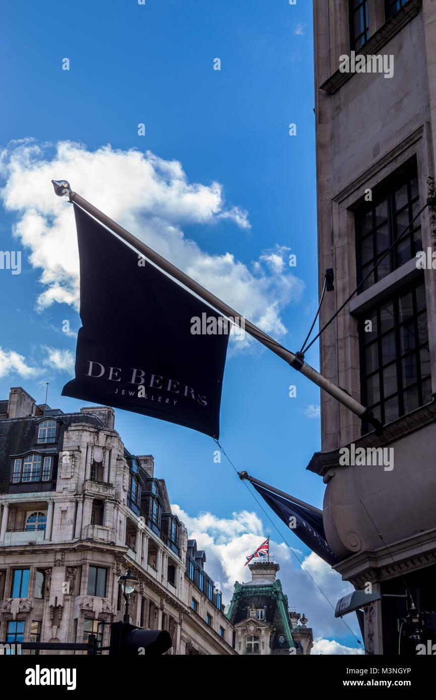 De Beers Juweliere, Old Bond Street, London, England. Gebäude "Die Ecke", italienischen Stil Stockfoto