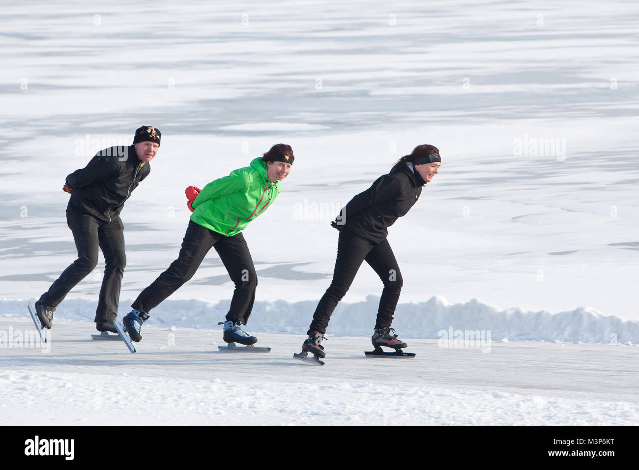 Eislaufen auf den Kanälen in die Landschaft aus den Niederlanden Stockfoto