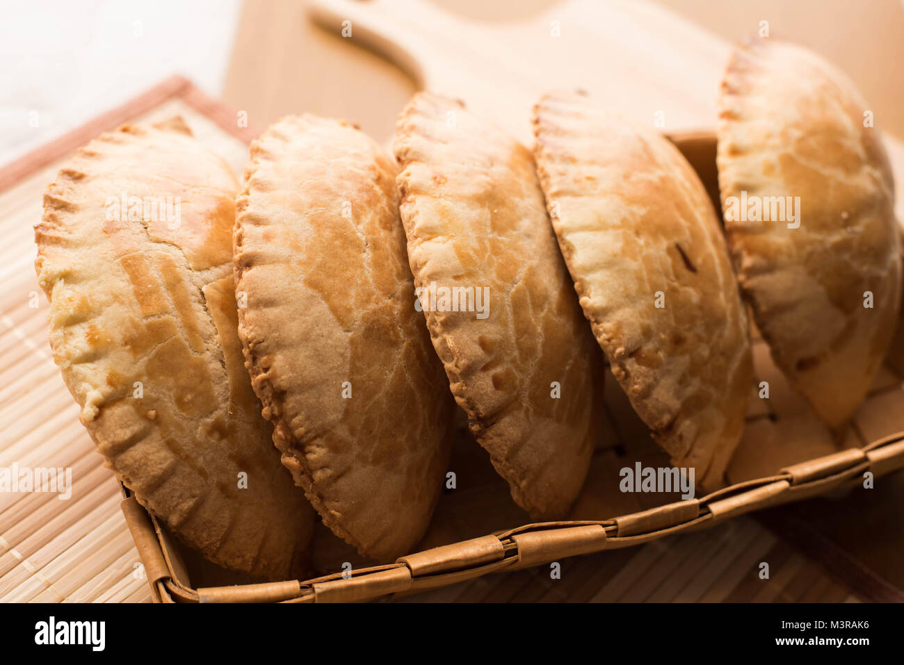 Empanadas gefüllte Brot Gebäck gebackene sehr beliebt in Südamerika Stockfoto