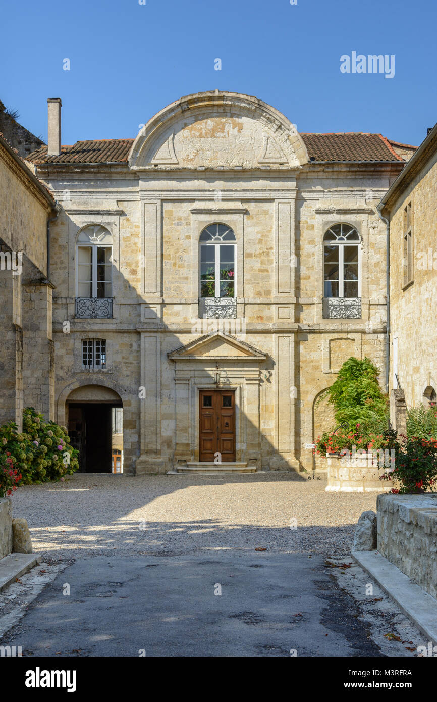 Chateau de Cassaigne (Château de Cassaigne), ein namhafter Hersteller von Armagnac und Wein in Cassaigne, Gers (Gascogne), Occitanie (Ile-de-France), Frankreich Stockfoto
