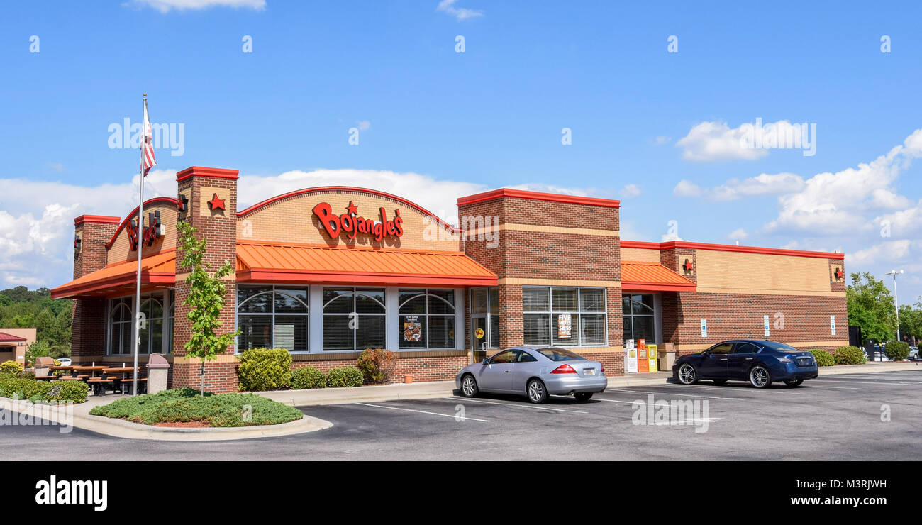 WILSON, NC - 20. MAI 2017: eine bojangle Chicken 'n Kekse Restaurant in Wilson, NC. Bojangle's ist eine südöstliche Kette der Quick Service Restaurants Stockfoto