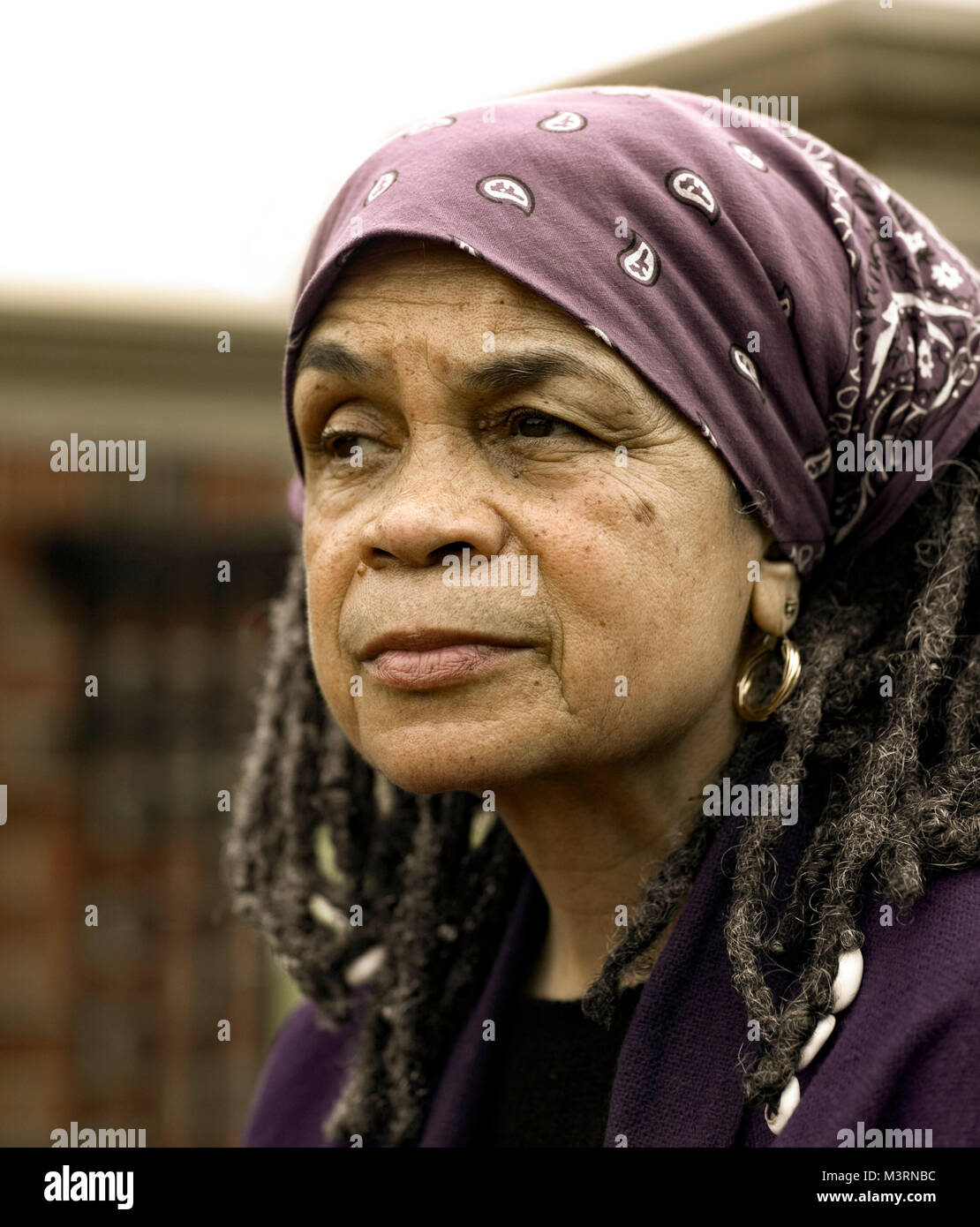Sonia Sanchez, bei einem Empfang bei der Alabama 2004 Autoren Symposium, wo Sie die Harper Lee Award ausgezeichnet wurde. Stockfoto