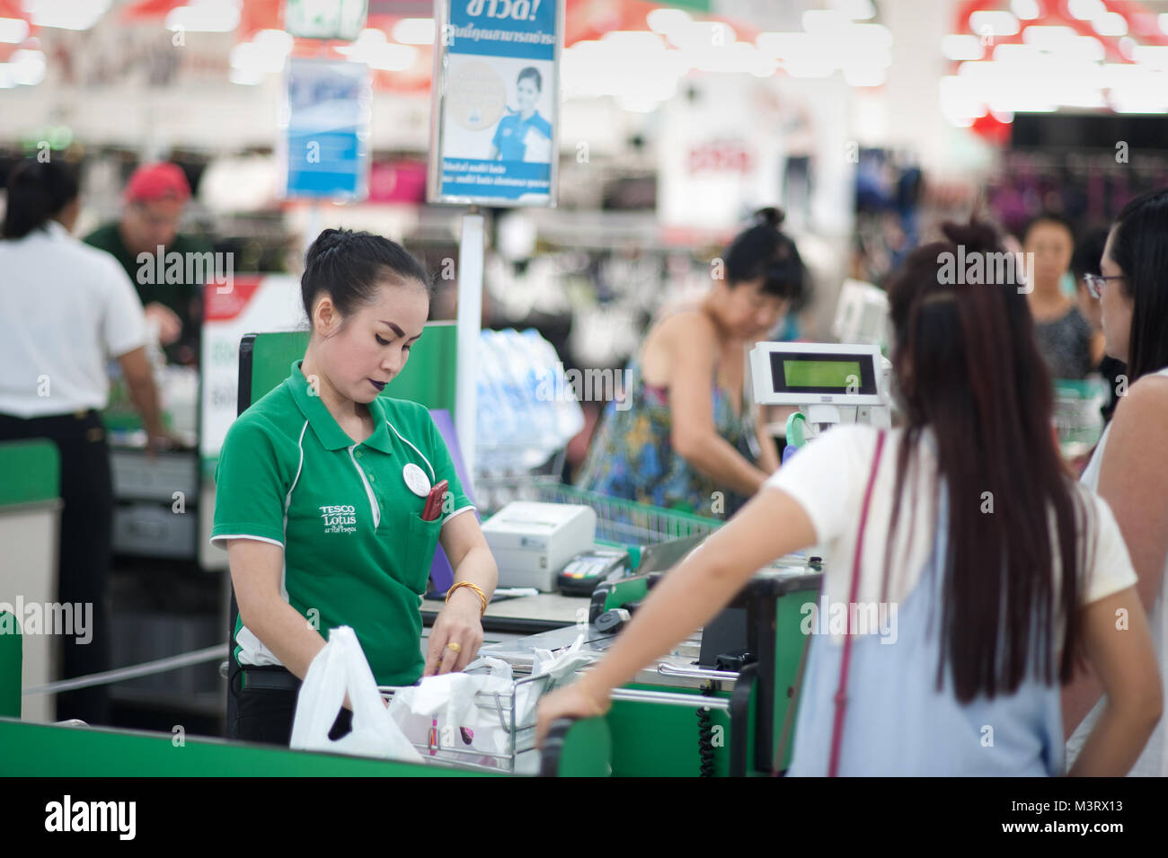 Kasse Tesco Lotus Jomtien Pattaya Thailand Stockfoto