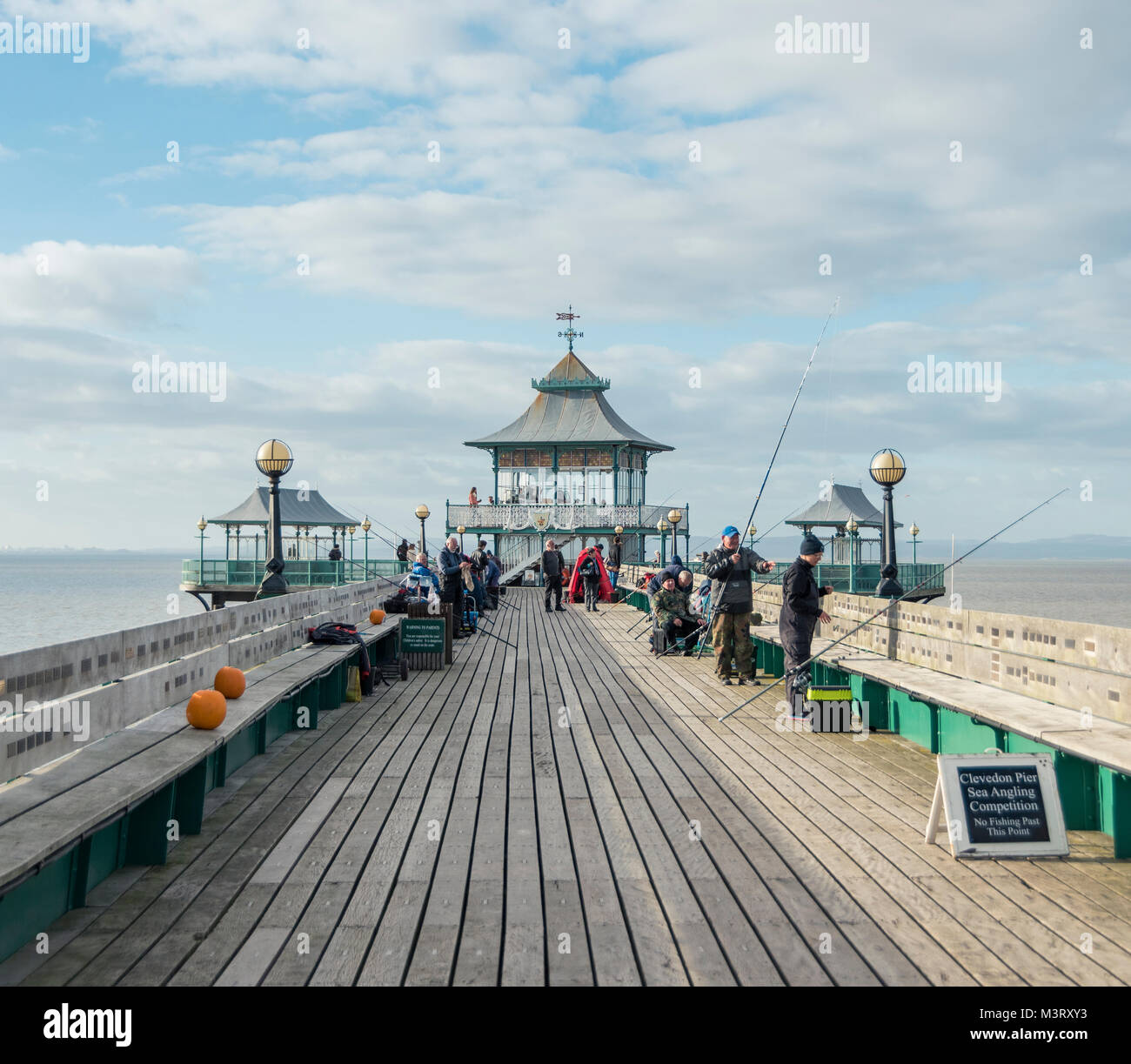 Winterlichen Tag auf Clevedon Pier, North Somerset Stockfoto