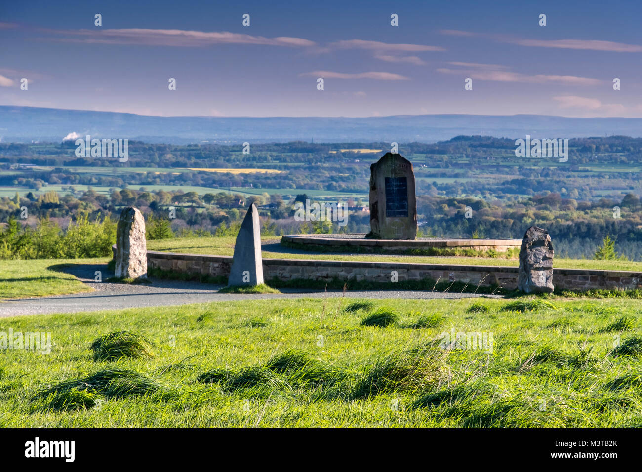 Alte blass Höhen mit Blick auf die Cheshire Plain, Old Pale Hügel, in der Nähe von Delamere, Cheshire, England, Großbritannien Stockfoto