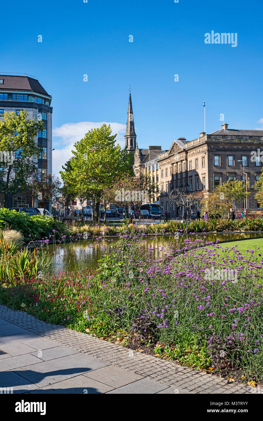 St Andrews Square Gardens, Melville Denkmal, zentralen Edinburgh, Schottland, Großbritannien. Stockfoto