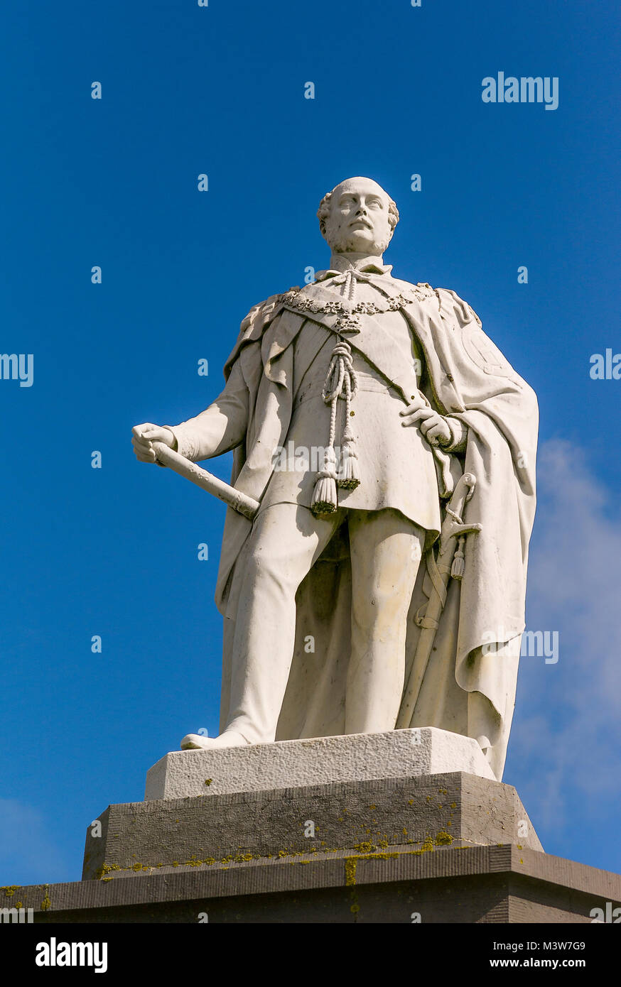 Statue von Prinz Albert auf Castle Hill Tenby Dyfed UK Stockfoto