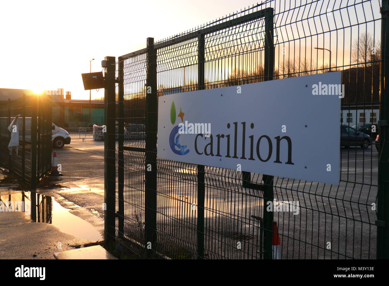 Carillion Zeichen an einem Glockenspiel Depot in Leeds Stockfoto