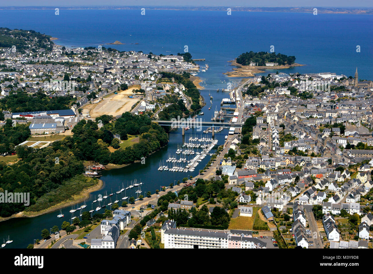 Frankreich, Finistere, Douarnenez, Port Musee de Por Rhu (Por Rhu Hafen Museum) (Luftbild) Stockfoto