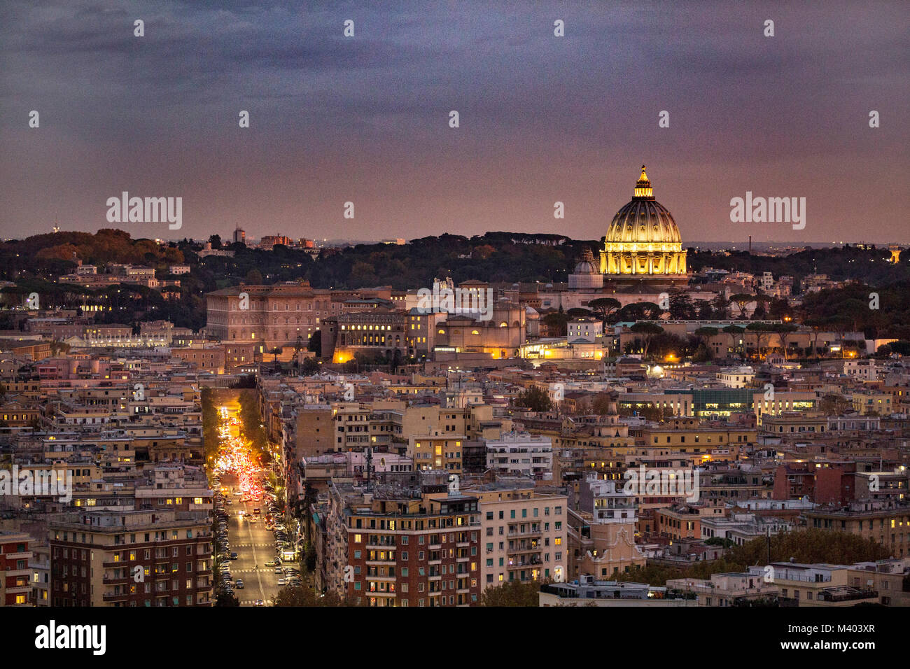 Italien, Latium, Rom, stadtbild gesehen von Monte Mario. Stockfoto