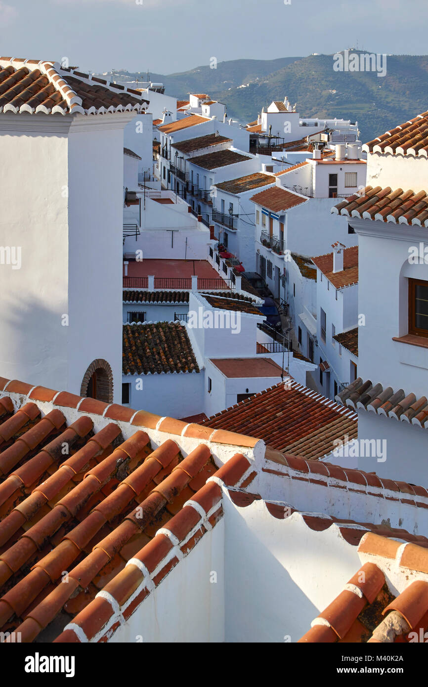 Über den Dächern von Frigiliana, Costa del Sol, Spanien Stockfoto