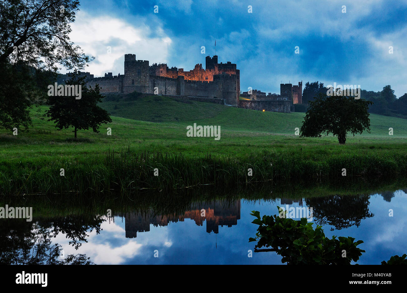 Ein Foto von Alnwick Castle in Northumberland Stockfoto