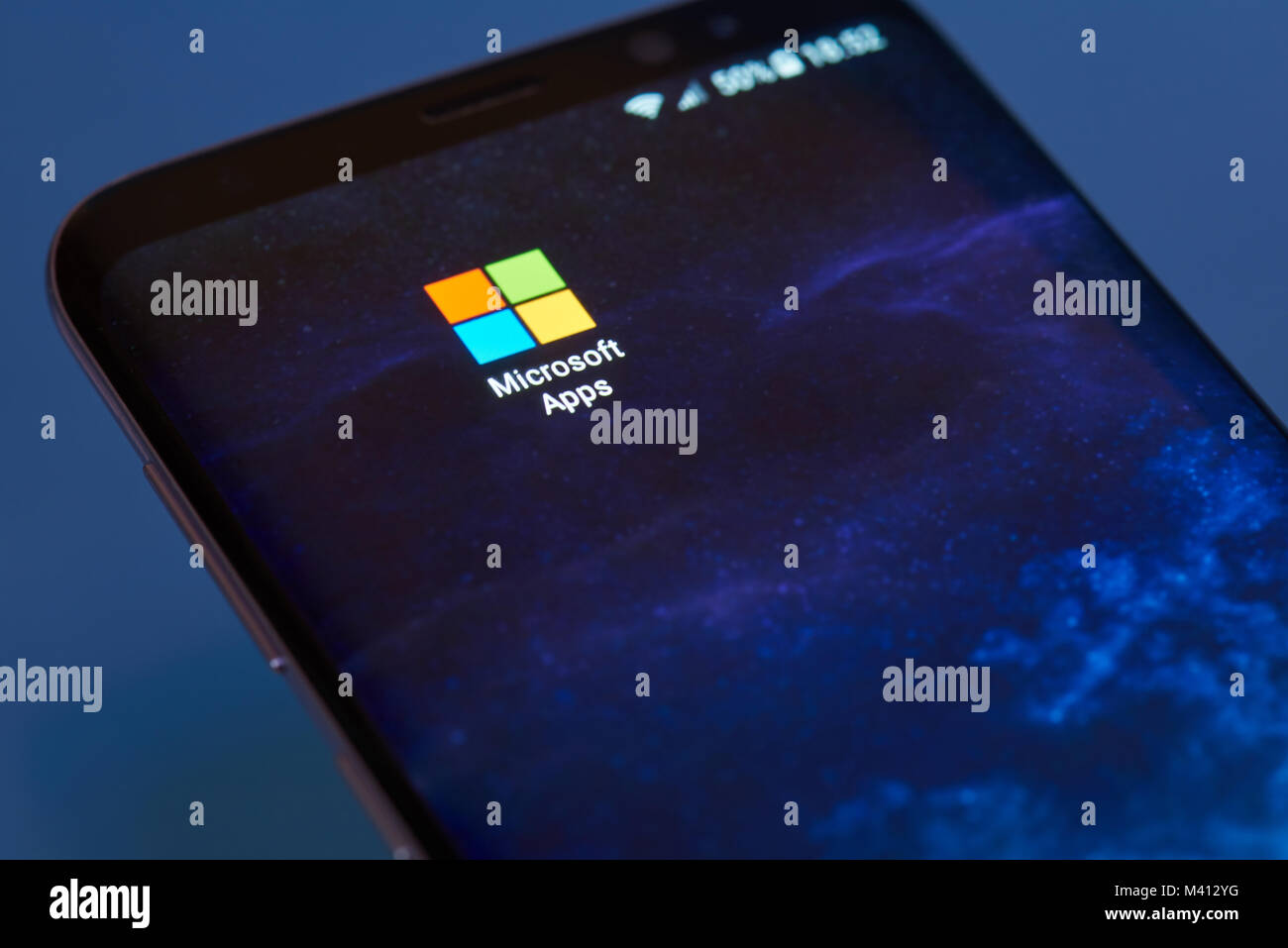 New York, USA - 13. Februar 2018: Microsoft Symbol Anwendungen der Bildschirm des Smartphones. Microsoft App Icon mit Kopie Platz auf dem Bildschirm Stockfoto