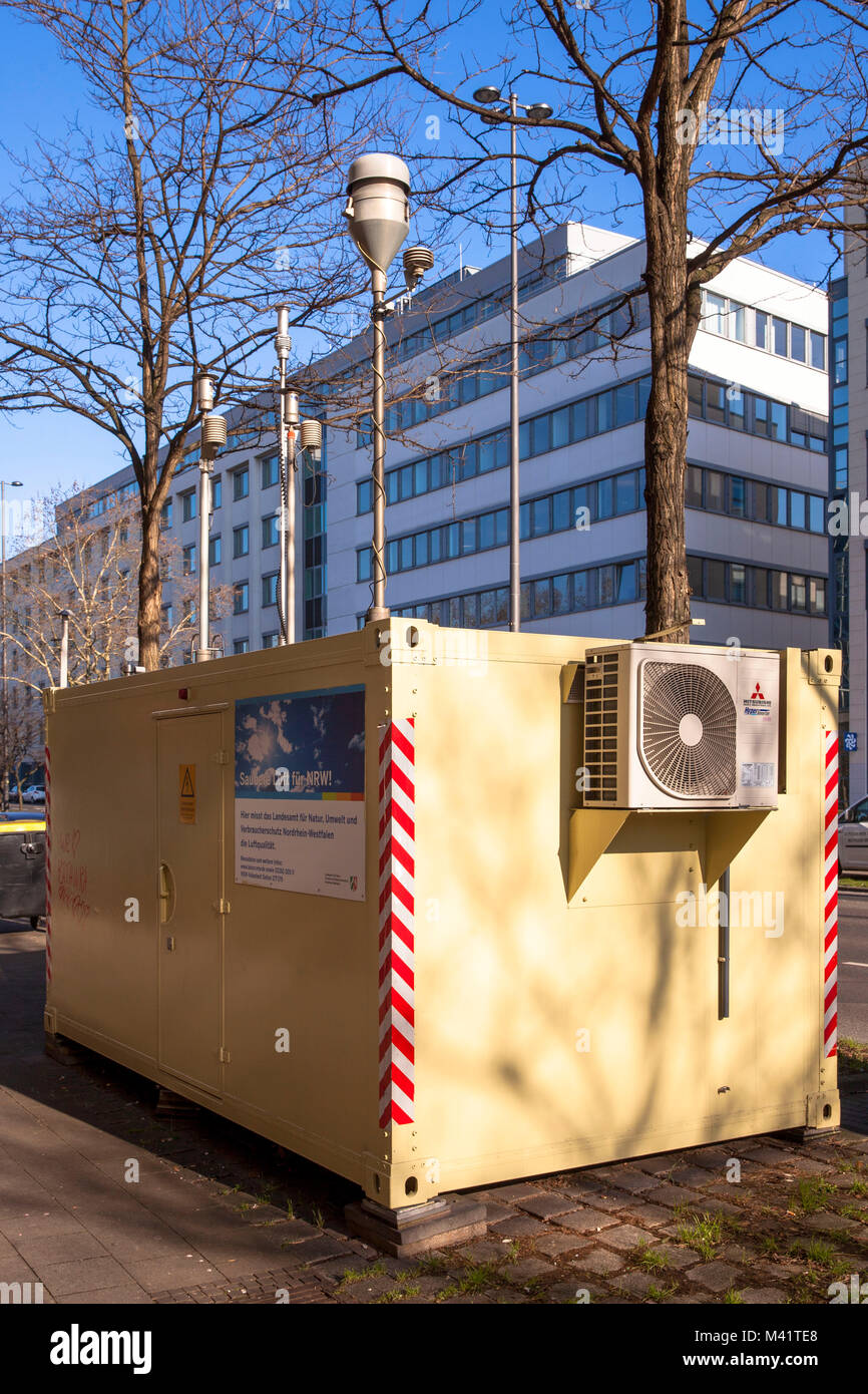 Europa, Deutschland, Nordrhein-Westfalen, Köln, Feinstaub Messstation an der Turiner Straße. Europa, Deutschland, Bayern, 92660 K Stockfoto