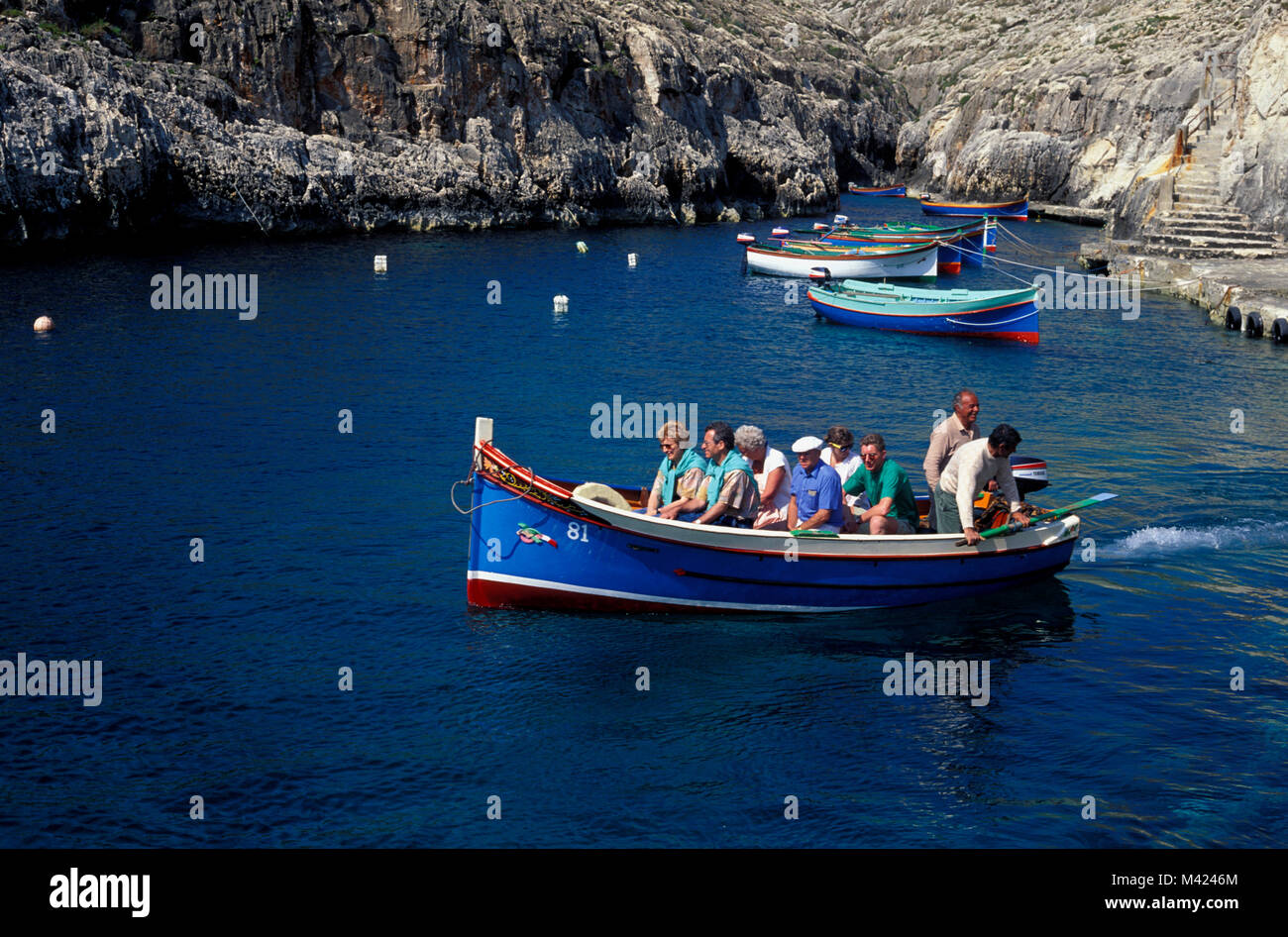Bootsfahrt zur Blauen Grotte, Marsaxlokk, Malta, Europa Stockfoto