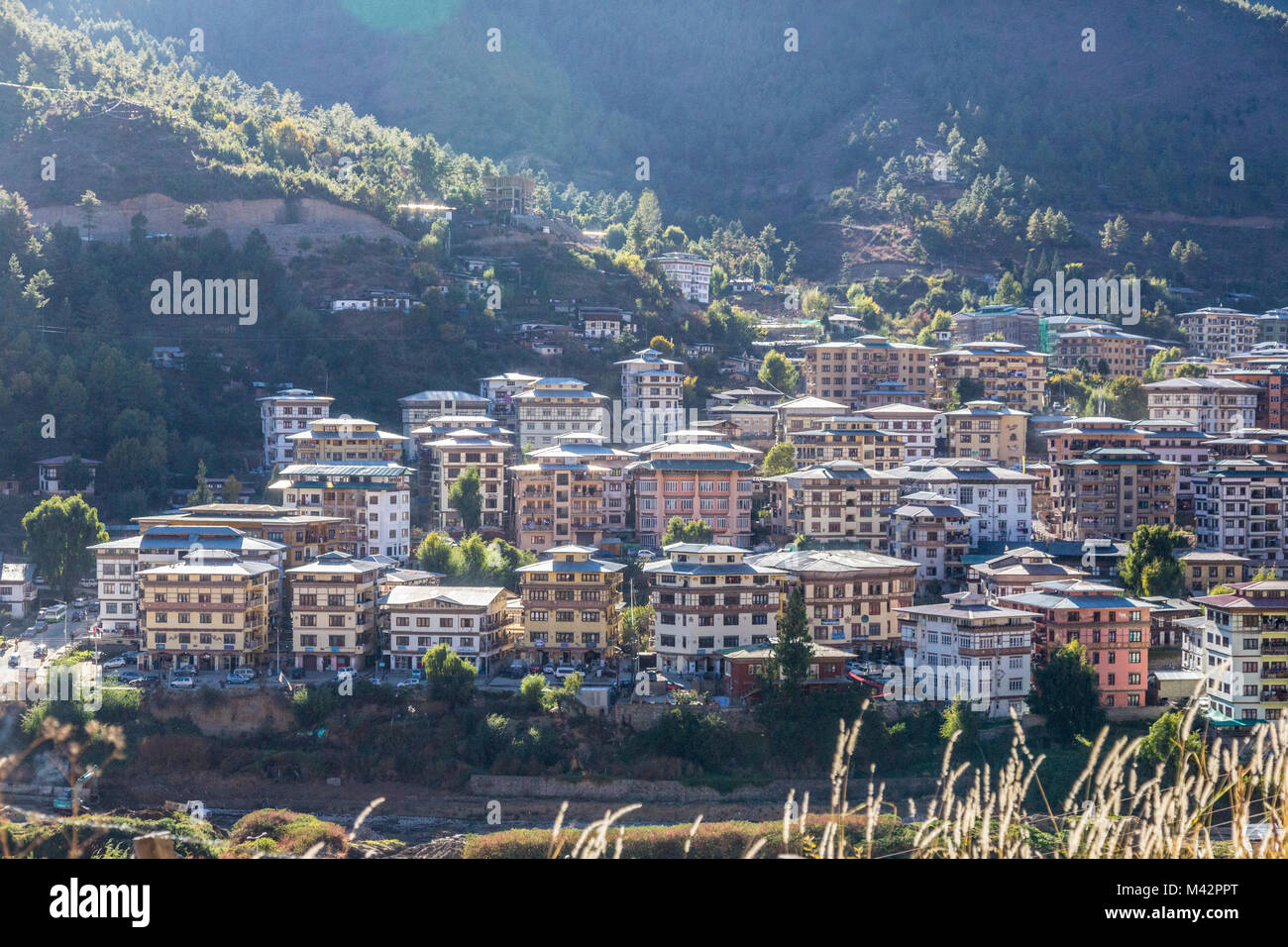 Thimpu, Bhutan. Blick auf die Stadt. Stockfoto