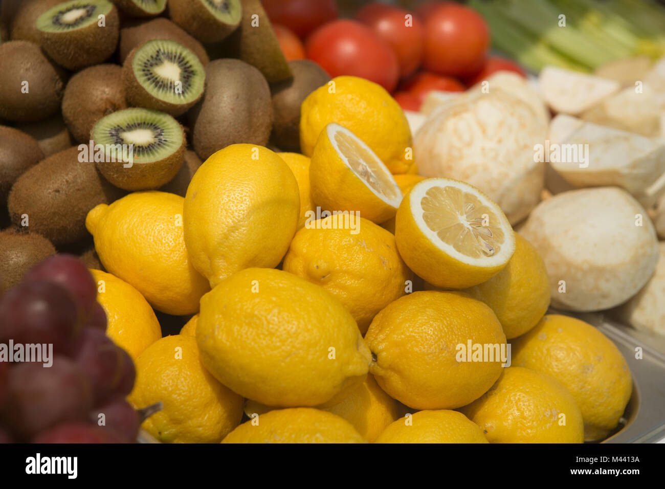 Helle, frische Früchte. Kreativen Hintergrund. Stockfoto