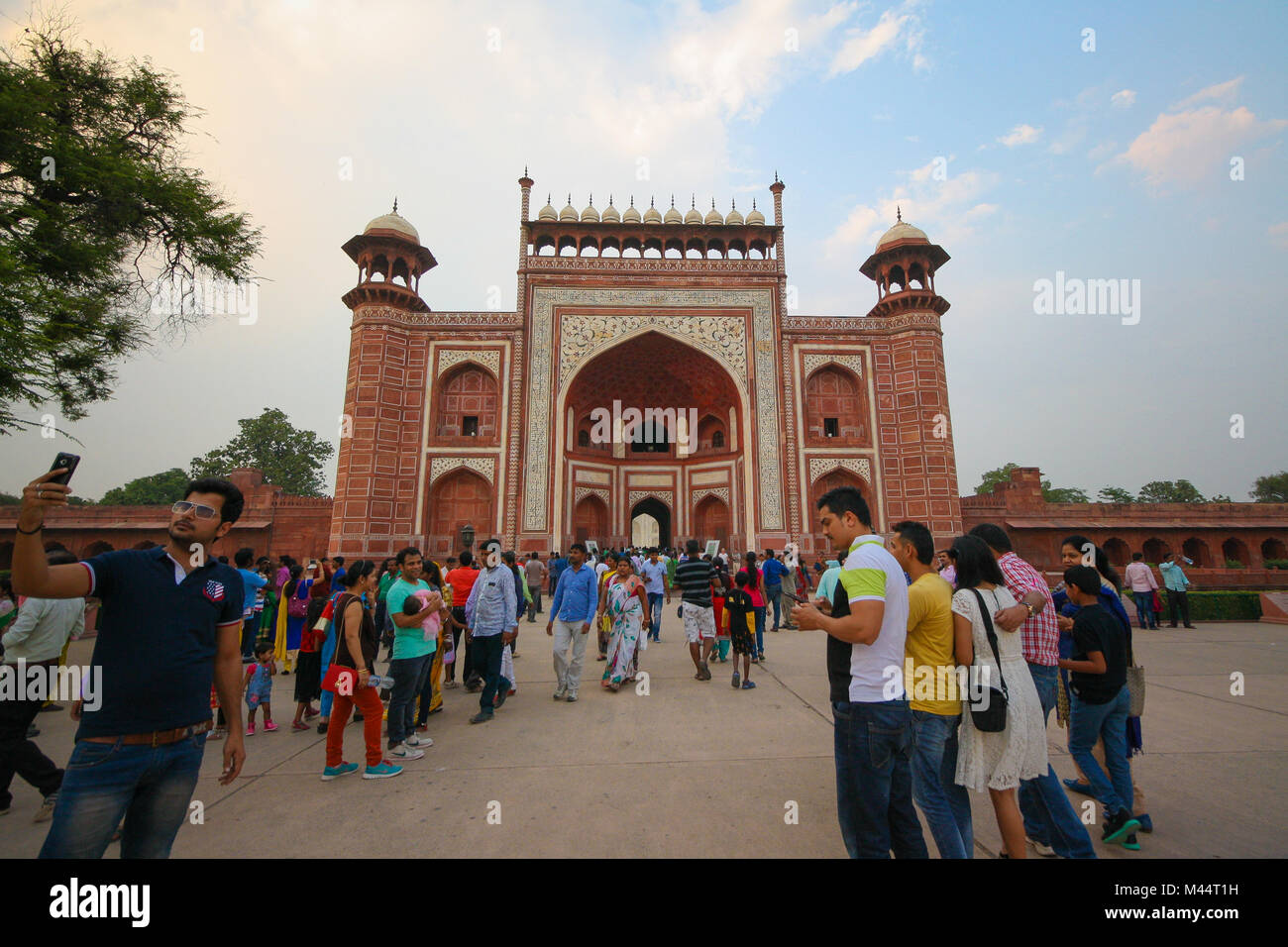 Haupteingang des Taj Mahal, Agra, Uttar Pradesh, Indien Stockfoto