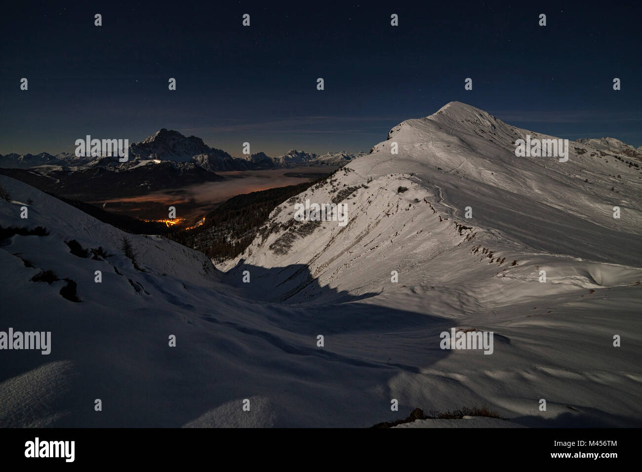Pore Berg, Dolomiten, Colle Santa Lucia, Provinz Belluno, Venetien, Italien. Stockfoto
