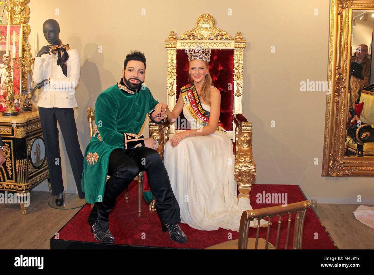 Miss Germany 2015 Olga Hoffmann, Harald Glööckler Stockfoto