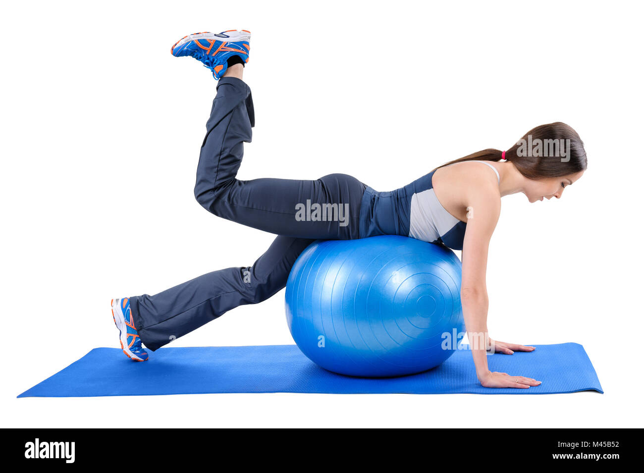 Fitness Stabilität Ball Glute Kickback Stockfoto