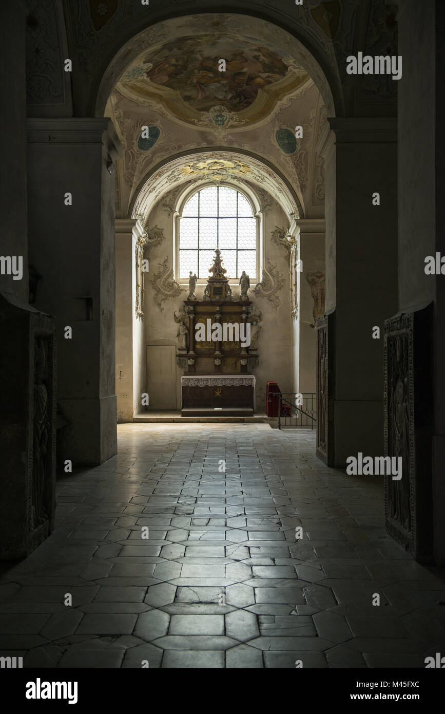 Seite Altar im Kloster St. Emmeram in Regensburg. Stockfoto