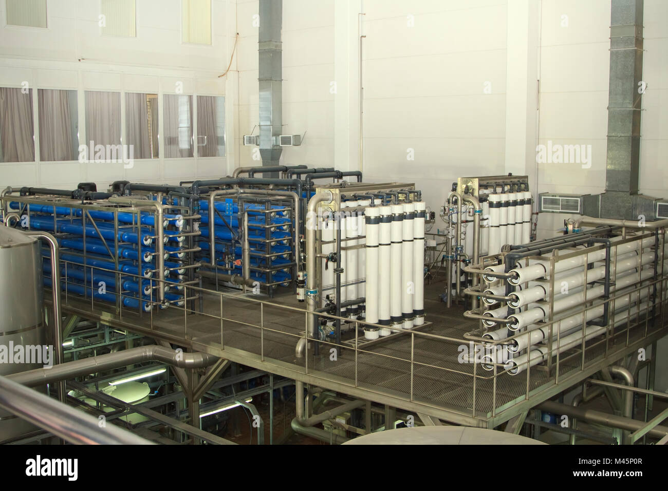 Filter-System in einem großen Bier-Unternehmen Stockfoto