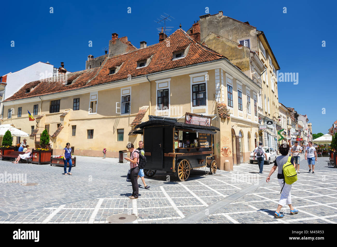 Üblichen Tag am Rathausplatz, Brasov Stockfoto