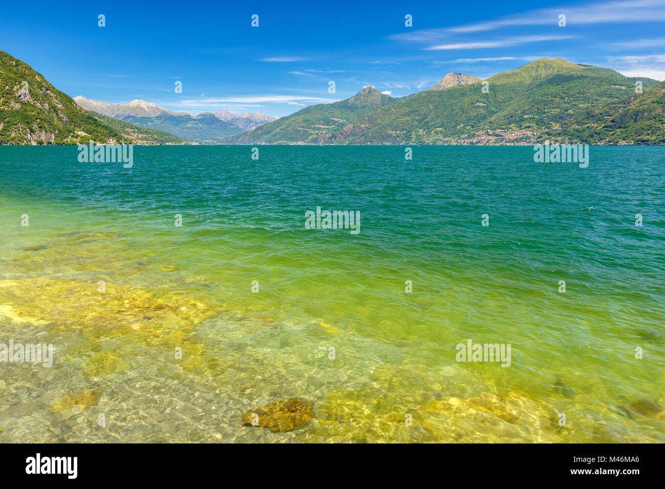 Die Farben des Comer Sees in einem Sommer, Menaggio, Provinz Como, Lombardei, Italien, Europa Stockfoto